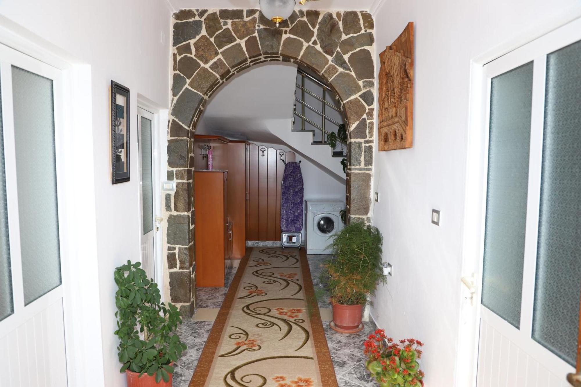 Villa Xherimeja Family Oasis Μπεράτ Δωμάτιο φωτογραφία