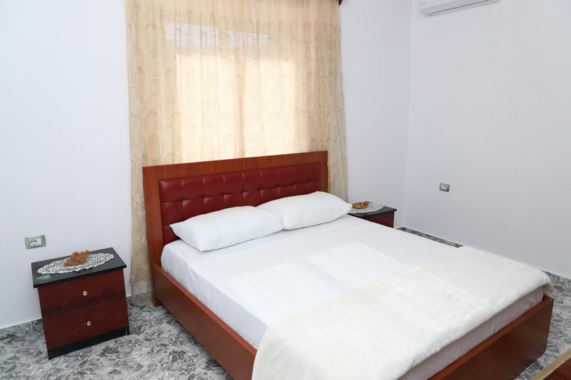 Villa Xherimeja Family Oasis Μπεράτ Δωμάτιο φωτογραφία